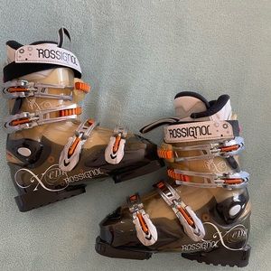 Rossignol Ski Boots - new with tag
